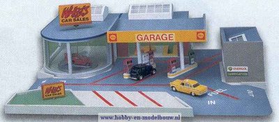 Garage met showroom